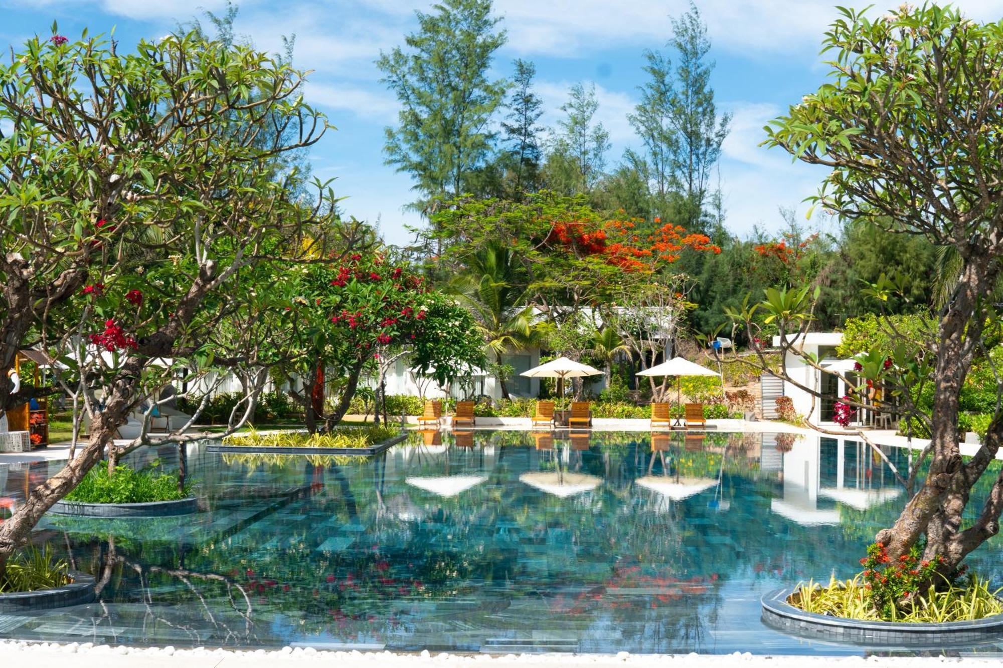 Fleur De Lys Resort & Spa Лонгхай Екстер'єр фото